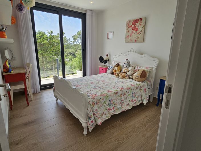 Image No.14-4 Bed Villa for sale