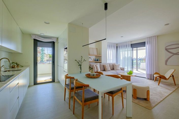 Image No.14-2 Bed Property for sale