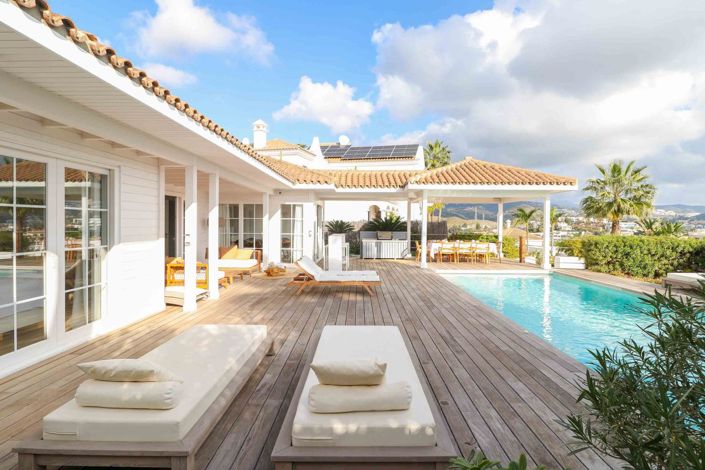 Image No.5-4 Bed Property for sale