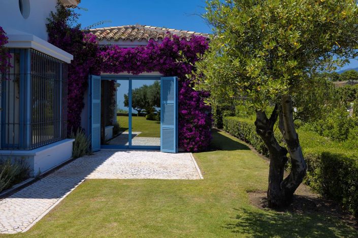 Image No.53-5 Bed Property for sale