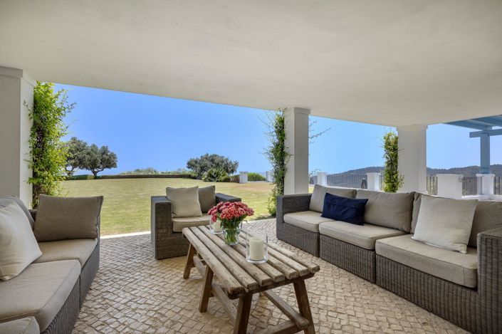 Image No.8-5 Bed Property for sale