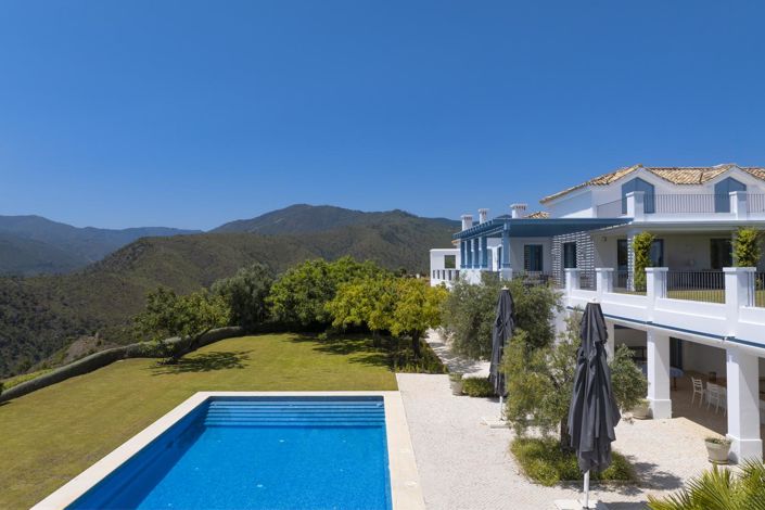 Image No.9-5 Bed Property for sale