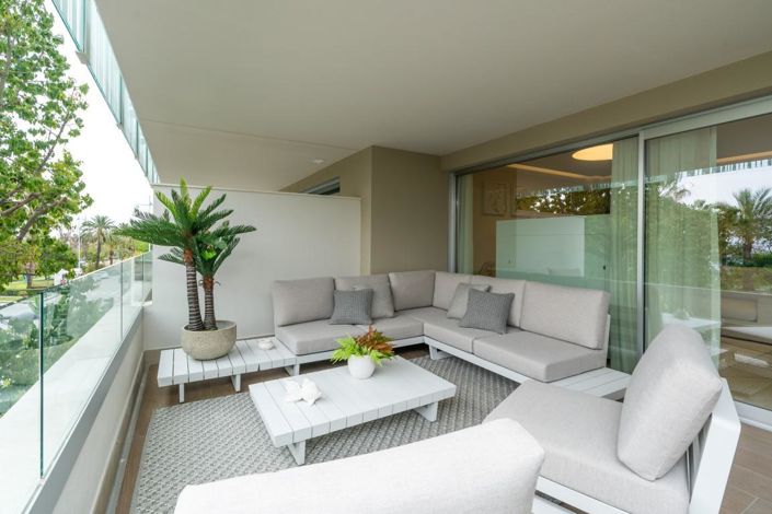 Image No.3-4 Bed Property for sale