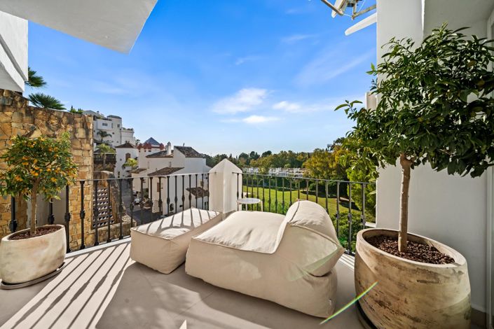 Image No.2-3 Bed Property for sale