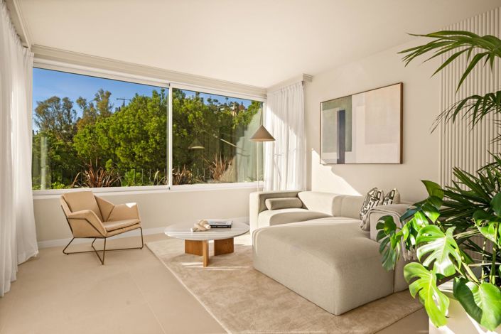 Image No.38-3 Bed Property for sale
