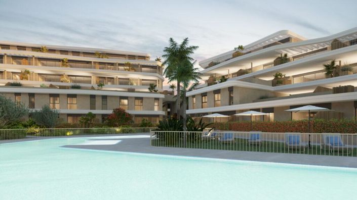 Image No.4-3 Bed Property for sale