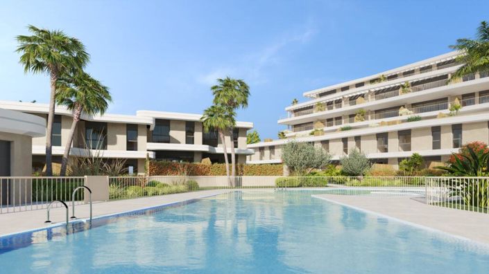 Image No.5-3 Bed Property for sale