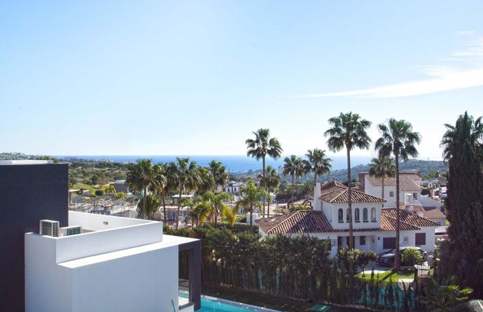 Image No.3-Propriété de 4 chambres à vendre à Estepona