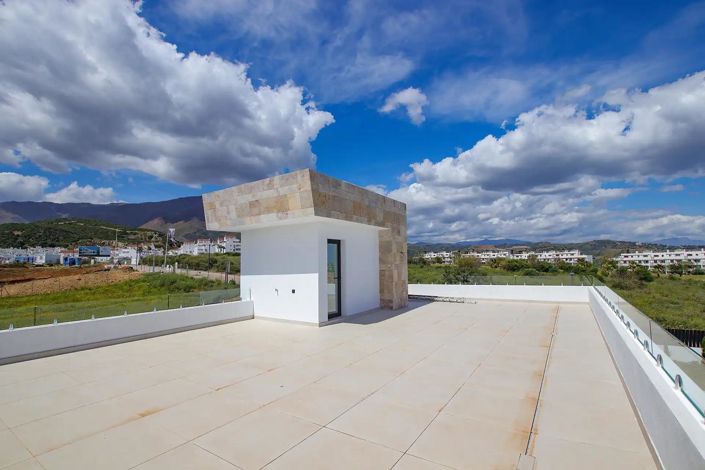 Image No.9-Propriété de 4 chambres à vendre à Estepona