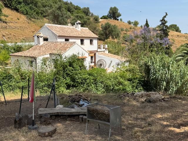 Image No.4-Propriété de 4 chambres à vendre à Casares