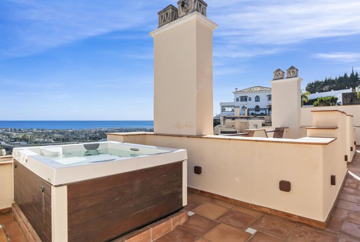 Image No.3-4 Bed Property for sale
