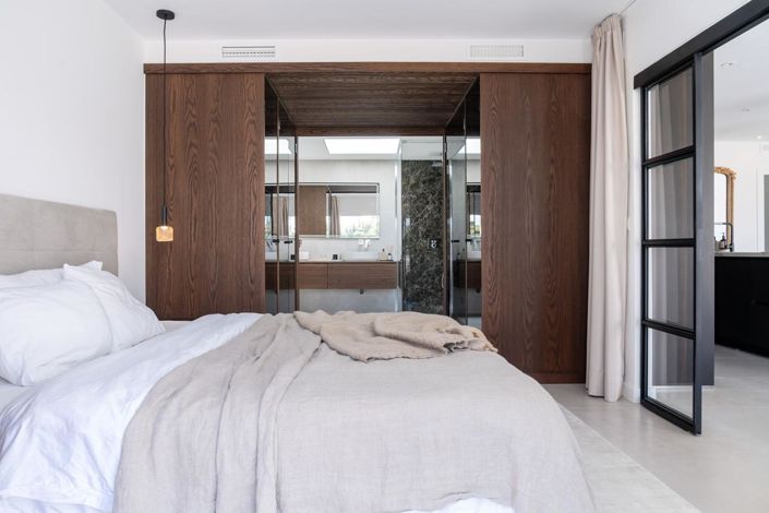 Image No.7-3 Bed Property for sale