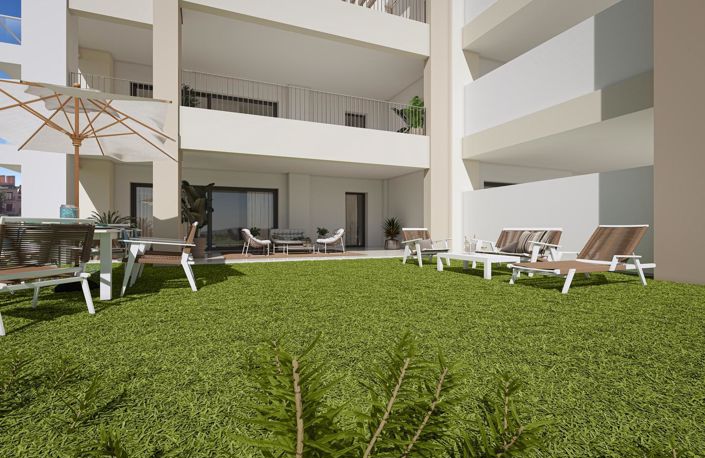 Image No.15-2 Bed Property for sale