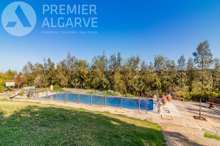 Image No.3-5 Bed Villa for sale