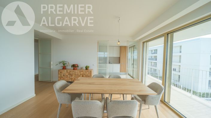 Image No.15-3 Bed Apartment for sale