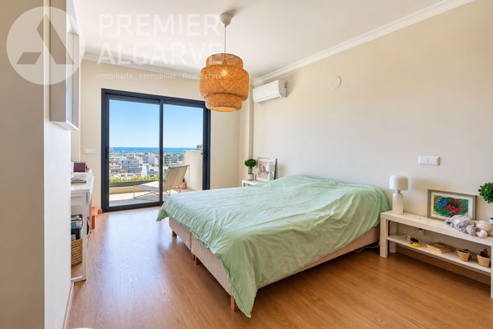 Image No.16-3 Bed Apartment for sale
