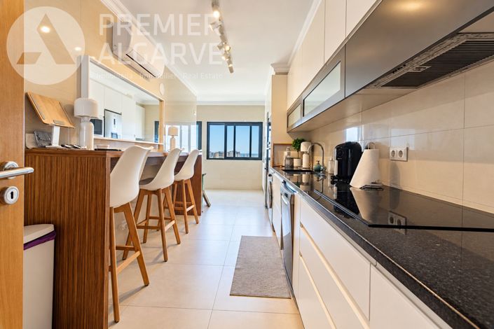 Image No.7-3 Bed Apartment for sale
