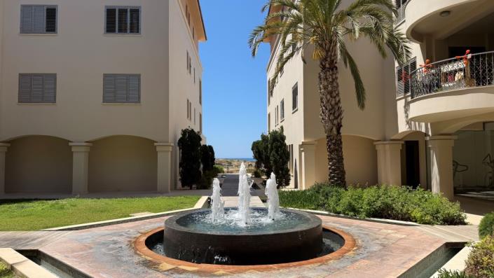 Image No.16-2 Bed Maisonette for sale