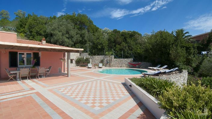 Image No.13-4 Bed Villa for sale
