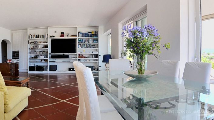 Image No.18-4 Bed Villa for sale
