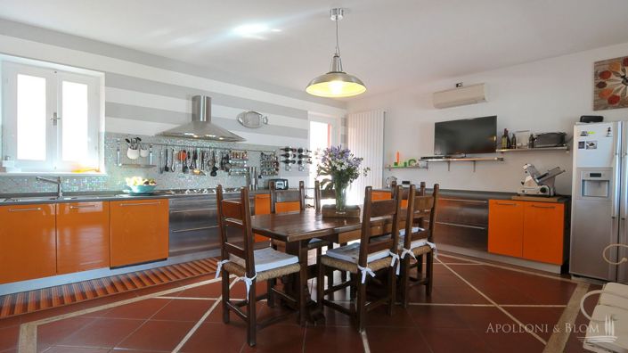 Image No.23-4 Bed Villa for sale