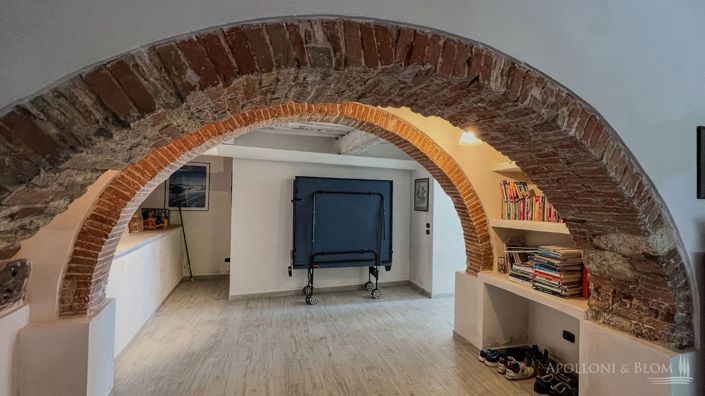 Image No.27-2 Bed Apartment for sale