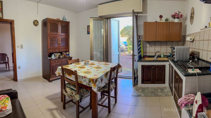 Image No.8-2 Bed Country House for sale