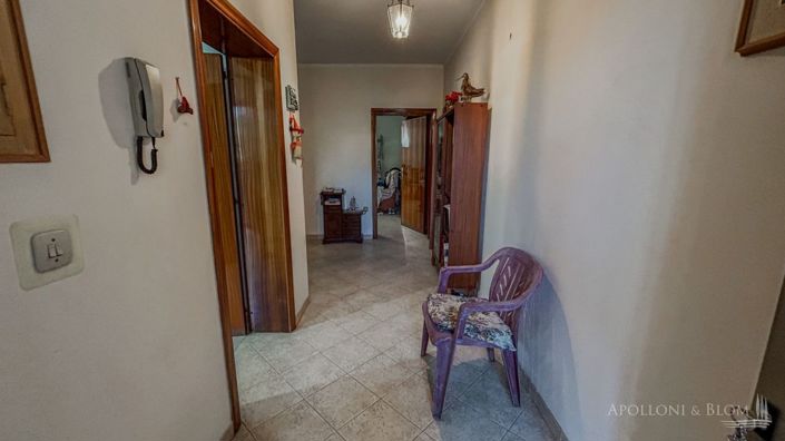 Image No.3-2 Bed Country House for sale