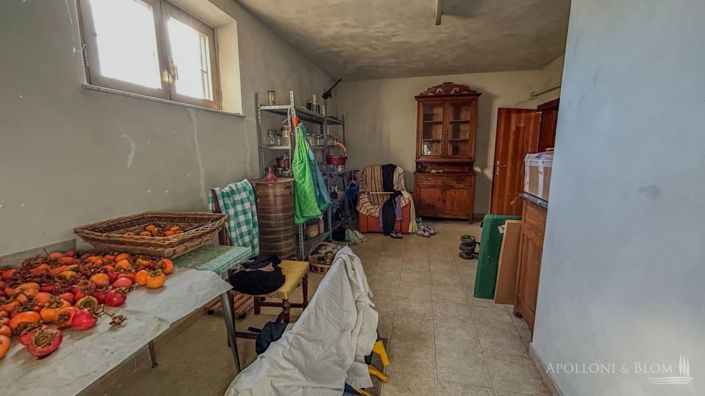 Image No.14-2 Bed Country House for sale