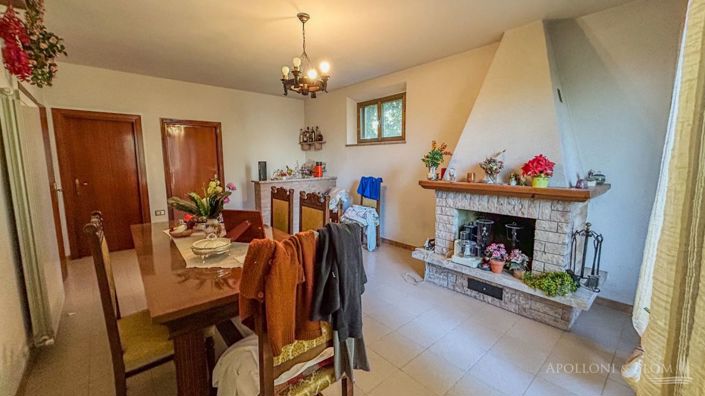 Image No.10-2 Bed Country House for sale