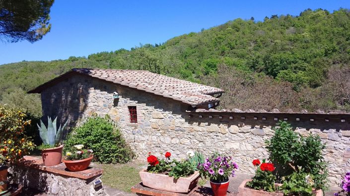 Image No.25-2 Bed Country House for sale