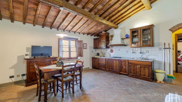 Image No.25-Appartement de 9 chambres à vendre à Gambassi Terme