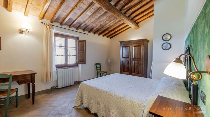 Image No.28-Appartement de 9 chambres à vendre à Gambassi Terme
