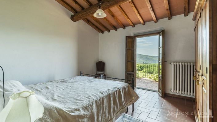 Image No.23-12 Bed Apartment for sale
