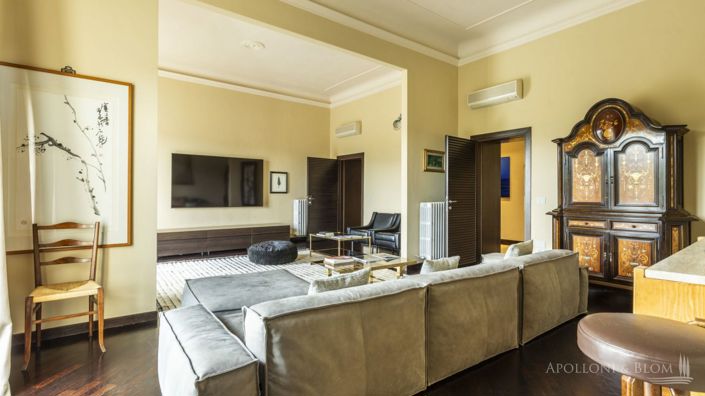 Image No.10-3 Bed Apartment for sale