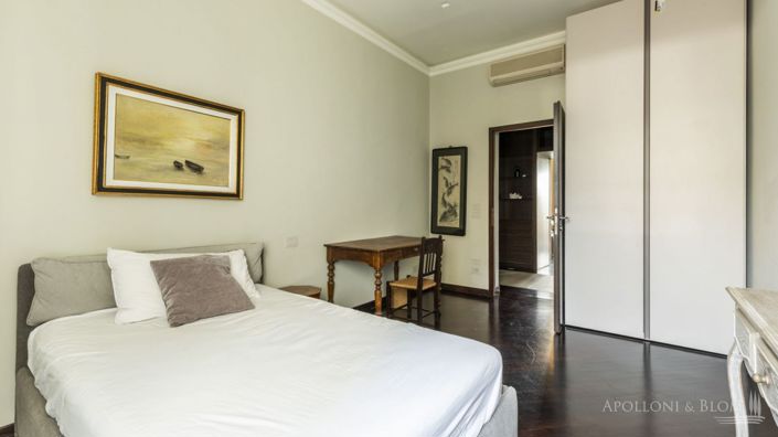 Image No.25-3 Bed Apartment for sale
