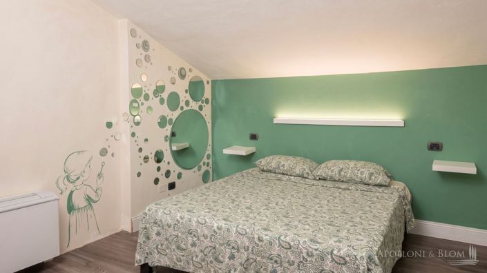 Image No.20-2 Bed Apartment for sale