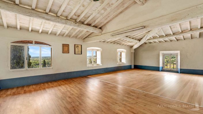 Image No.26-5 Bed Villa for sale