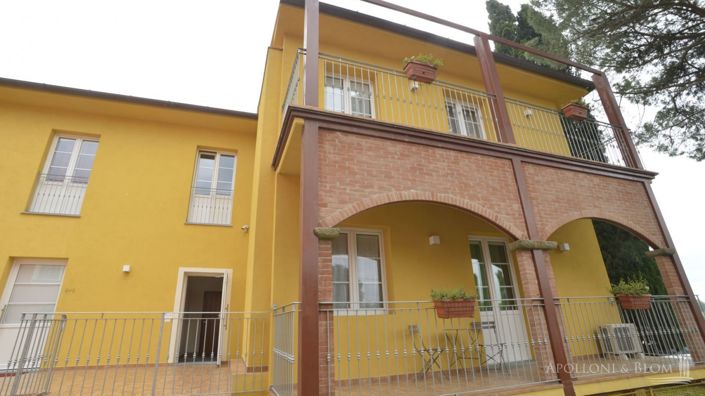 Image No.4-18 Bed Apartment for sale