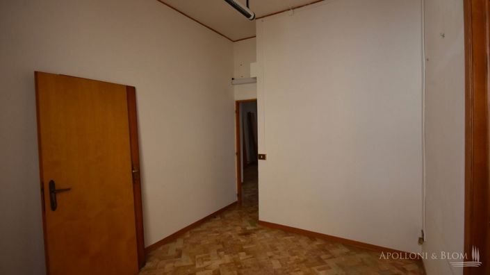 Image No.12-1 Bed Apartment for sale