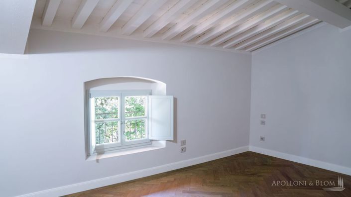 Image No.18-3 Bed Apartment for sale