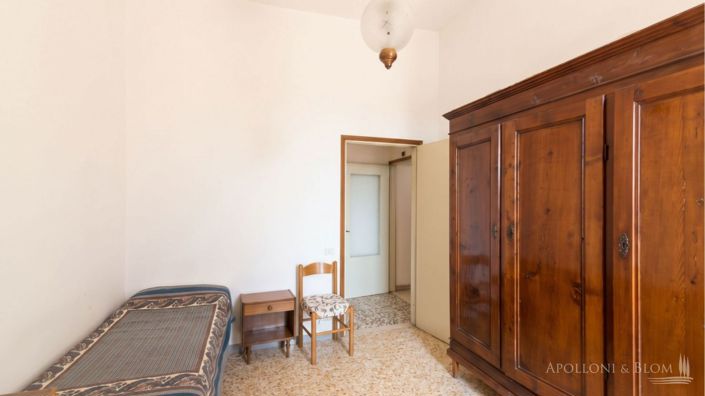 Image No.11-2 Bed Apartment for sale