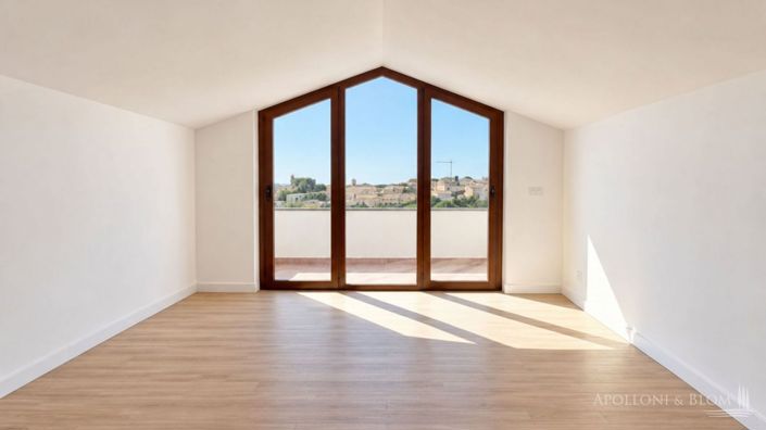 Image No.7-4 Bed Apartment for sale
