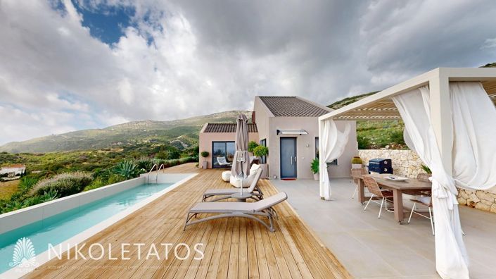 Image No.2-2 Bed Villa for sale