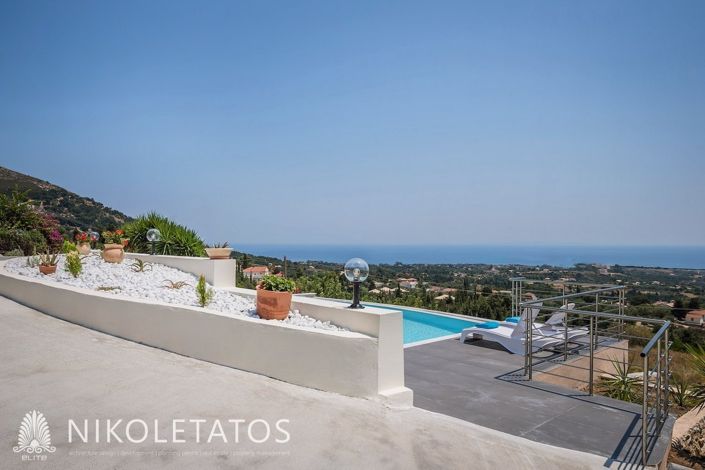 Image No.10-4 Bed Villa for sale