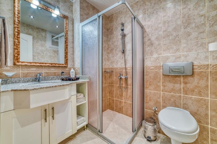 Image No.16-2 Bed Apartment for sale