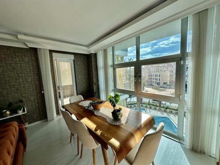Image No.3-3 Bed Apartment for sale