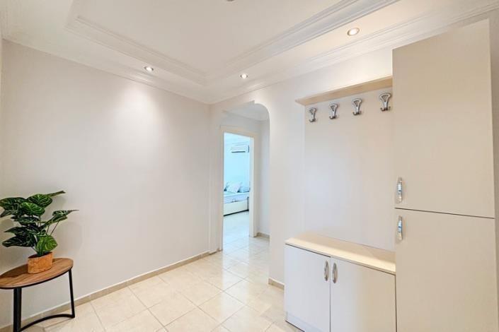 Image No.20-2 Bed Apartment for sale