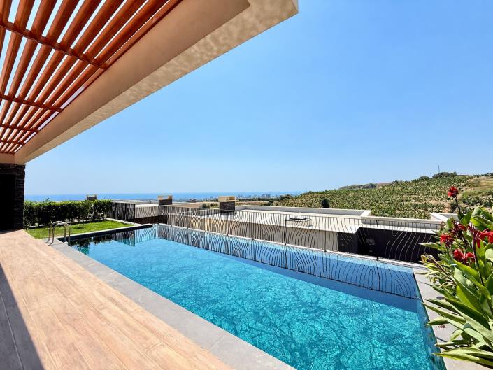 Image No.14-3 Bed Villa for sale