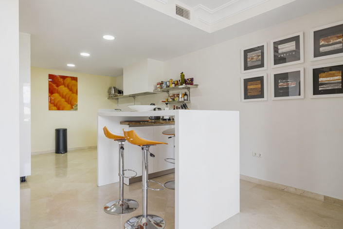 Image No.13-5 Bed Townhouse for sale